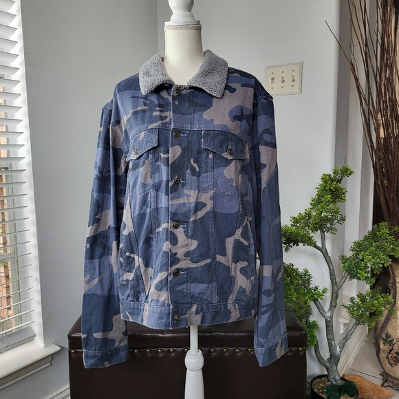 American Vintage Jacket - Picture 4 of 15